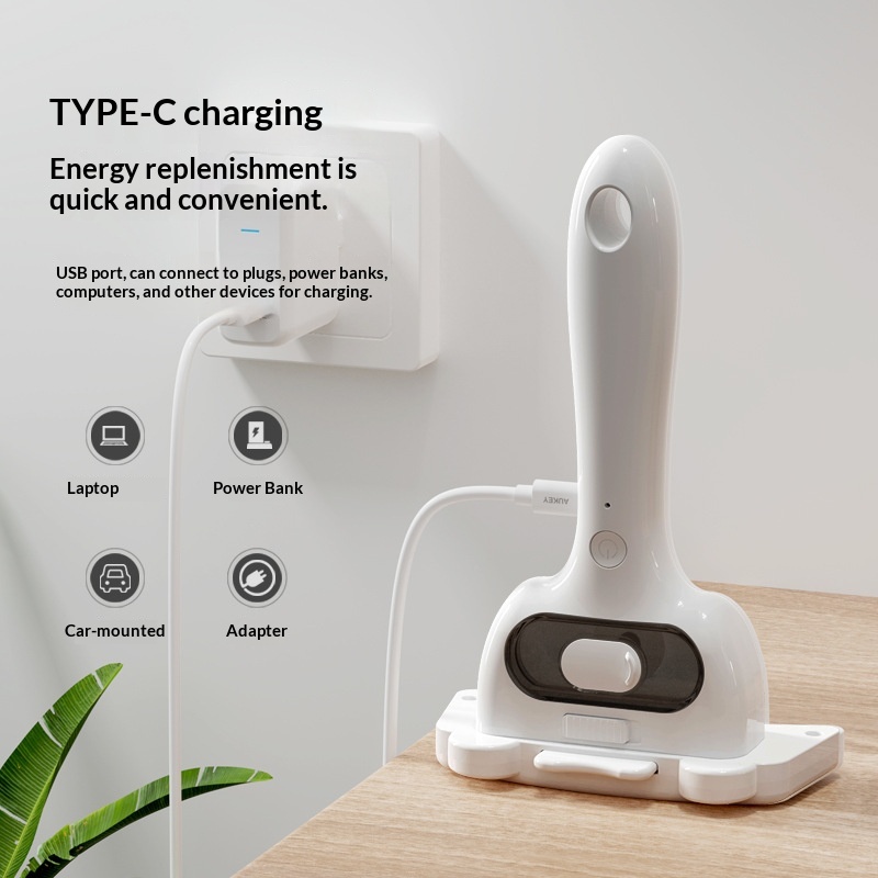 ORANGLES Portable Pet Spray One Button Hair Removal Comb - angled perspective - presenting advantages - Image 4 of 4 | fits any environment | Purchase Portable Pet Spray One Button Hair Removal Comb Michigan | Free Shipping ORANGLES